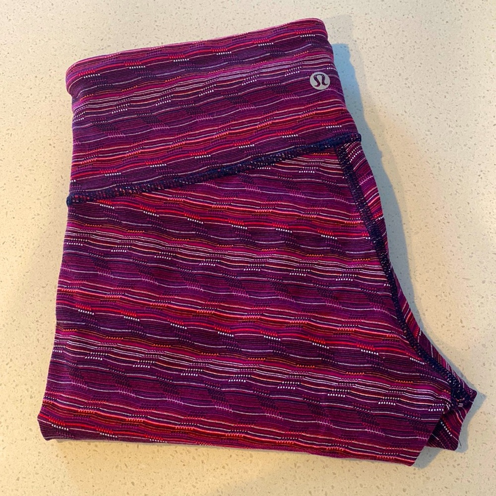 New lululemon size 6 leggings